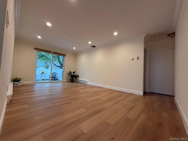 708 W Cabot Court 708, Saint James, NY 11780