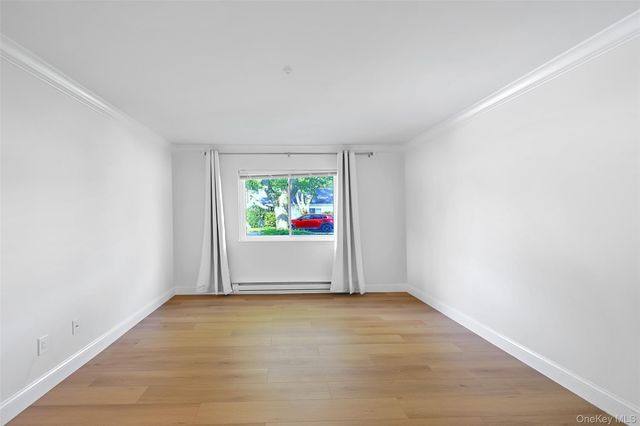 708 W Cabot Court 708, Saint James, NY 11780