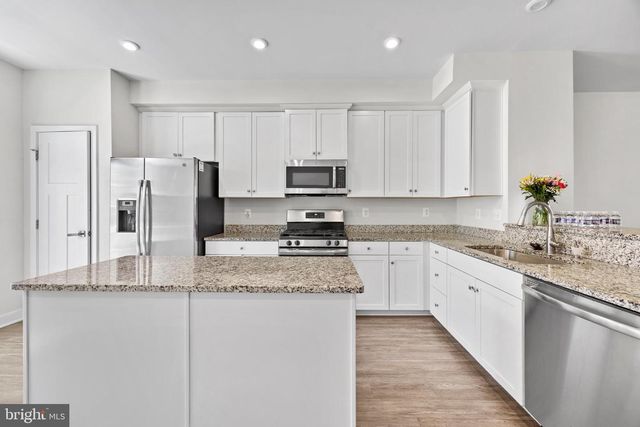 8264 MINER ST, Greenbelt, MD 20770