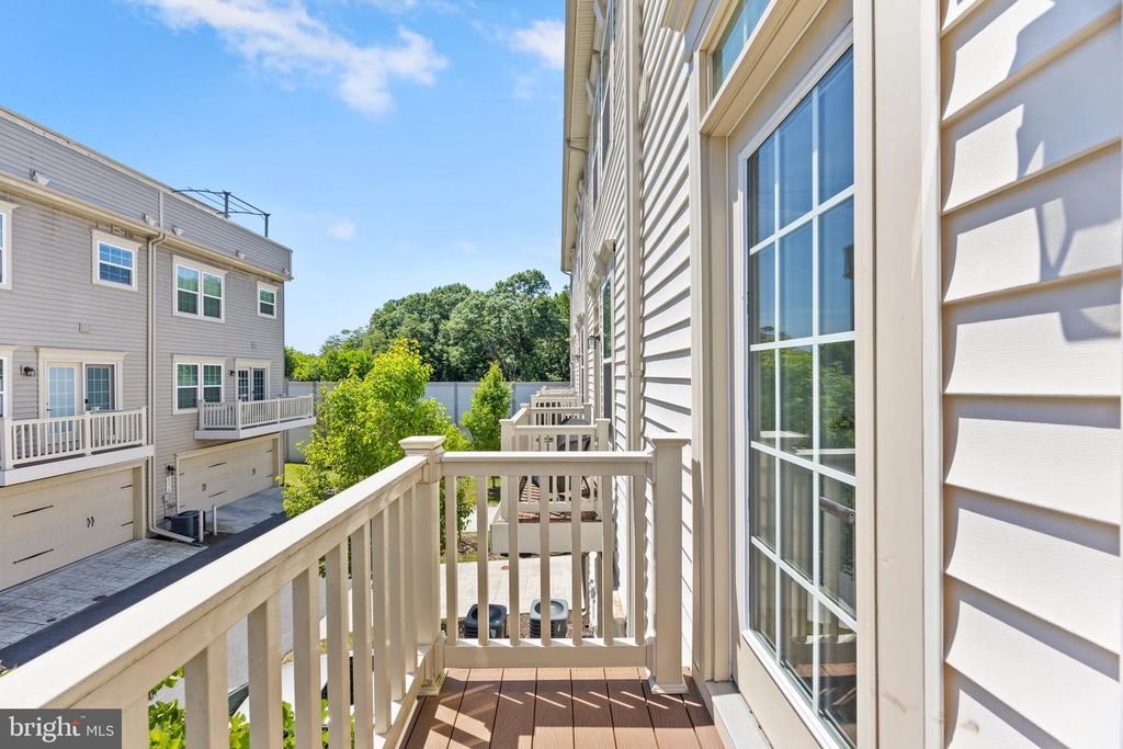 Image 14 of property listing at 8264 MINER ST, Greenbelt, MD 20770