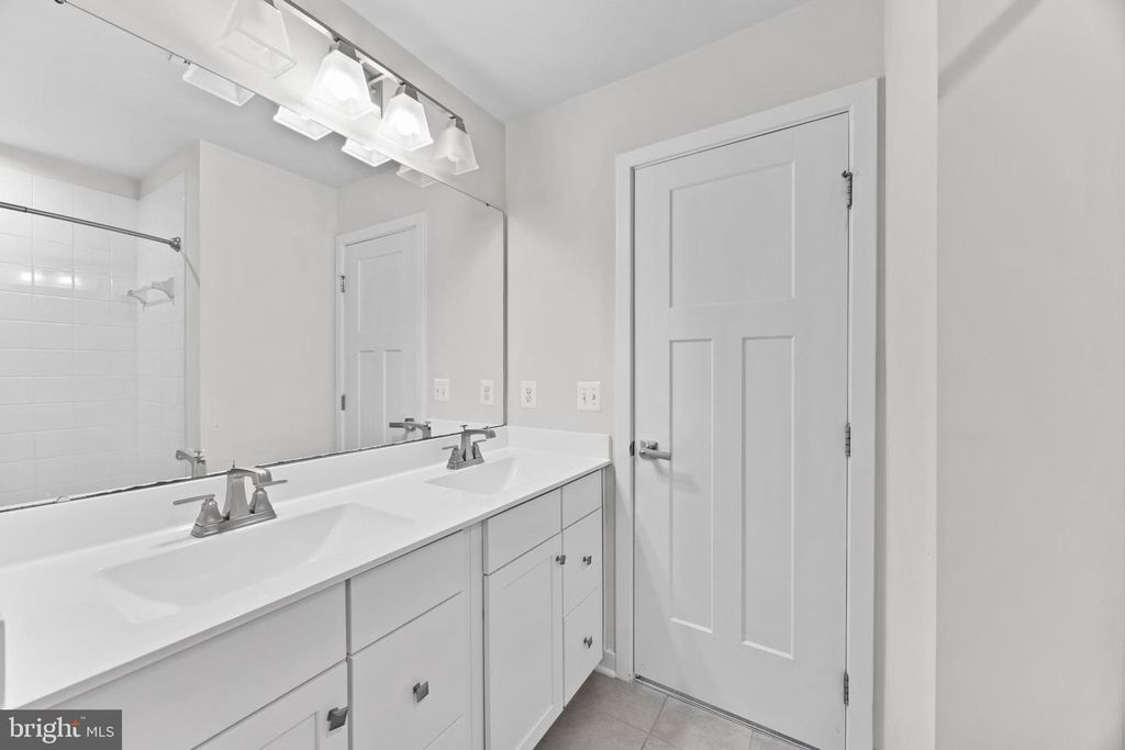 Image 26 of property listing at 8264 MINER ST, Greenbelt, MD 20770