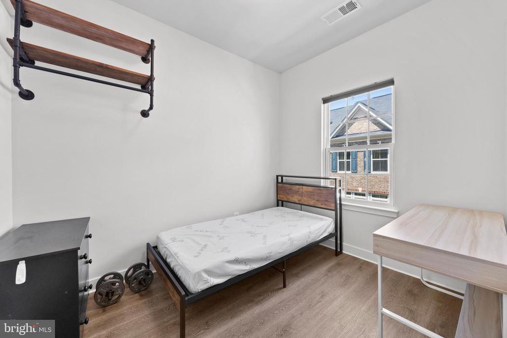 Image 28 of property listing at 8264 MINER ST, Greenbelt, MD 20770