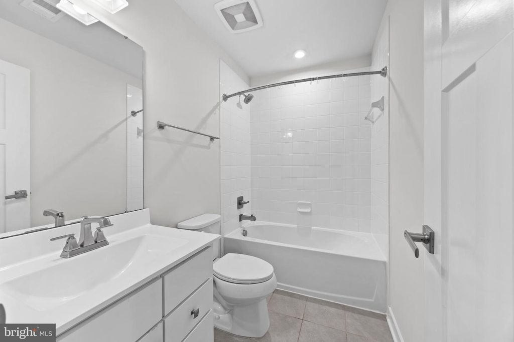 Image 30 of property listing at 8264 MINER ST, Greenbelt, MD 20770