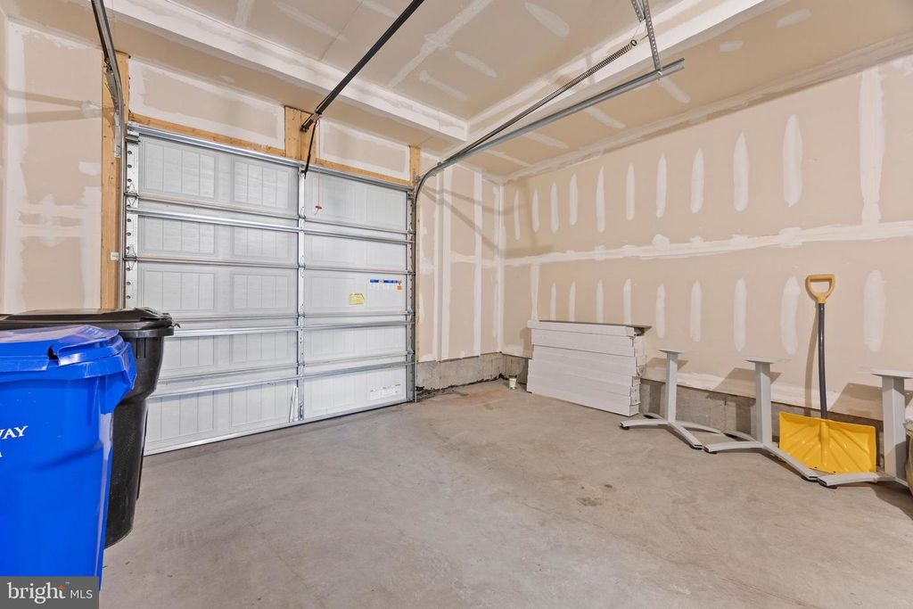 Image 31 of property listing at 8264 MINER ST, Greenbelt, MD 20770