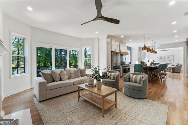 3020 Compass Pointe Walk, Alpharetta, GA 30005