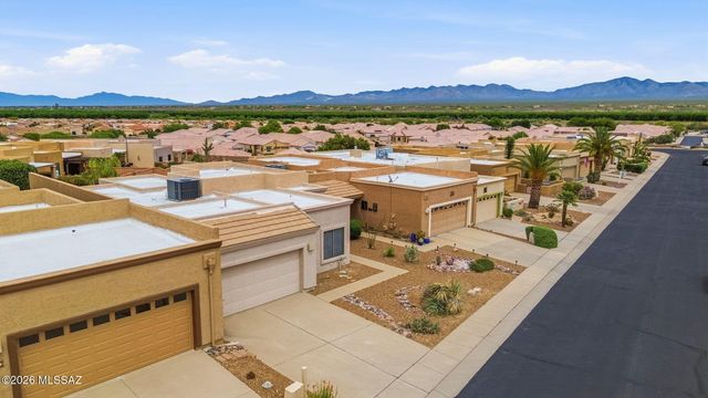 2521 S Pecan Valley Place, Green Valley, AZ 85614