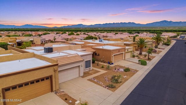 2521 S Pecan Valley Place, Green Valley, AZ 85614