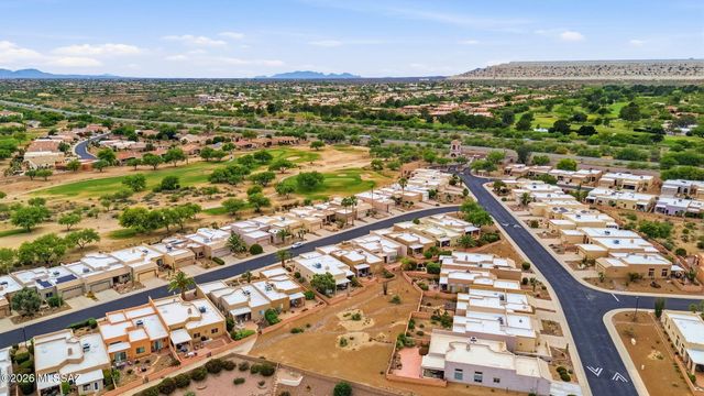 2521 S Pecan Valley Place, Green Valley, AZ 85614