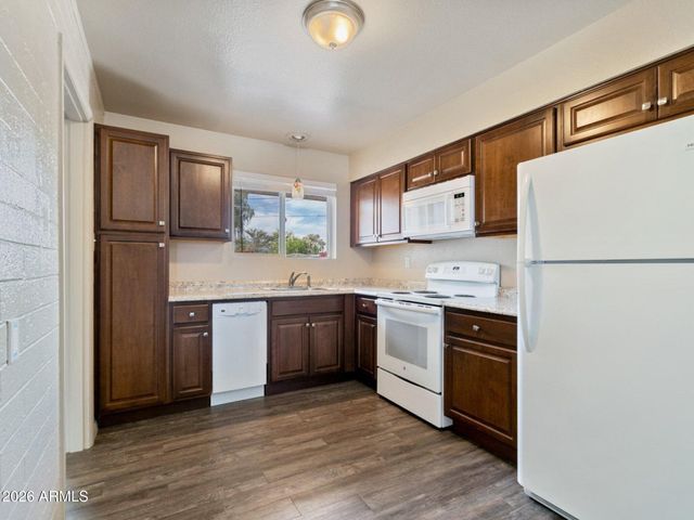 12020 N HACIENDA Drive, Sun City, AZ 85351