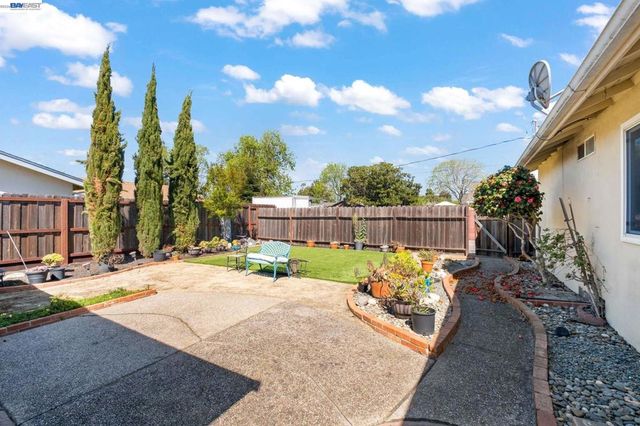 2609 W Avenue 133rd, San Leandro, CA 94577