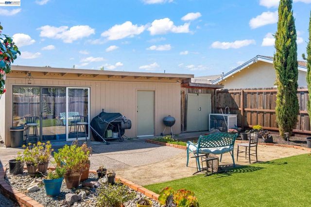 2609 W Avenue 133rd, San Leandro, CA 94577