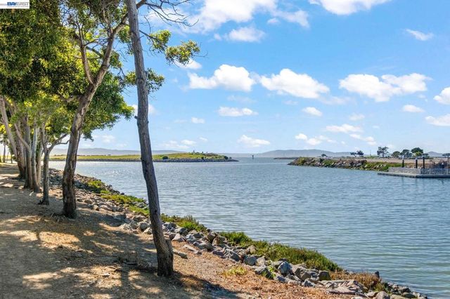2609 W Avenue 133rd, San Leandro, CA 94577