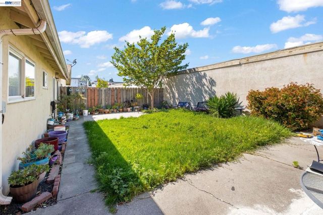 2609 W Avenue 133rd, San Leandro, CA 94577