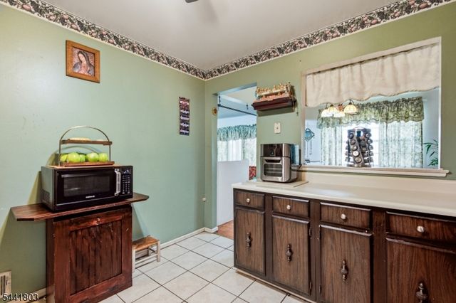 795 Eves Drive, Hillsborough Twp., NJ 08844