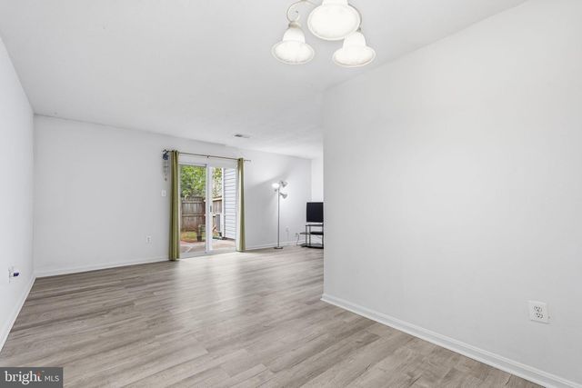 7938 SHARPSBURG CT, Manassas, VA 20109