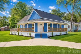 512 S 12th Street, Bessemer City, NC 28016