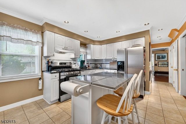 305 Madison Ave, Rahway City, NJ 07065
