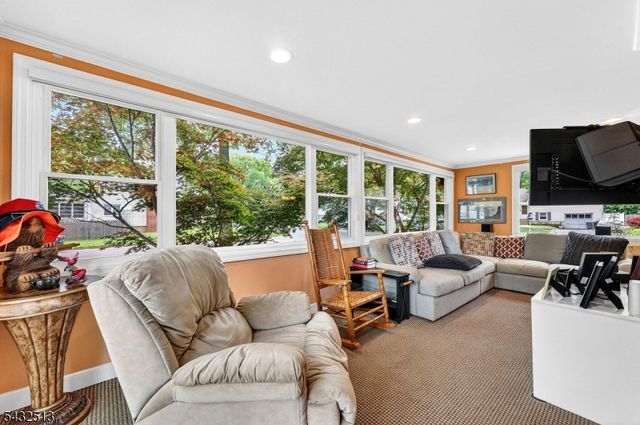 305 Madison Ave, Rahway City, NJ 07065