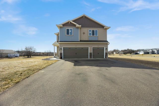 13883 306th Avenue NW, Princeton, MN 55371