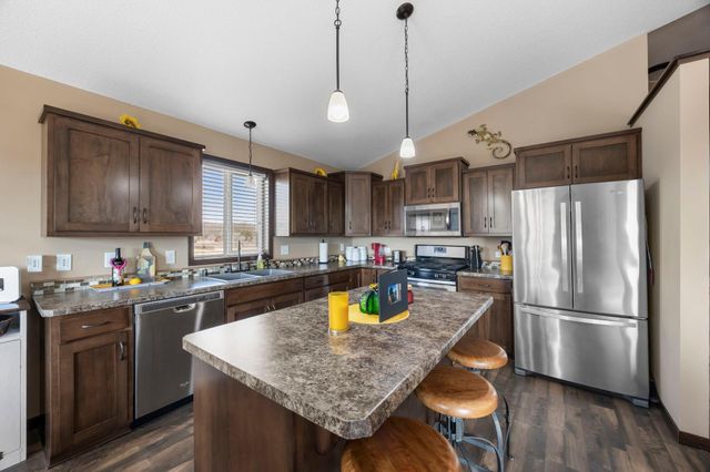 13883 306th Avenue NW, Princeton, MN 55371