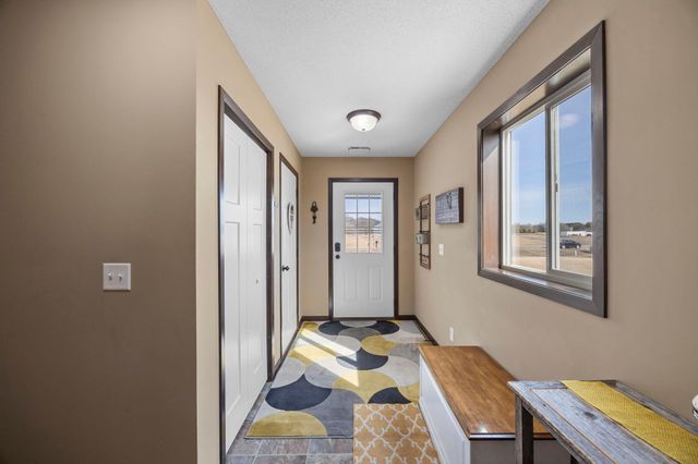 13883 306th Avenue NW, Princeton, MN 55371