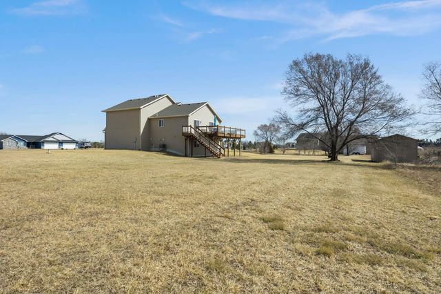 13883 306th Avenue NW, Princeton, MN 55371