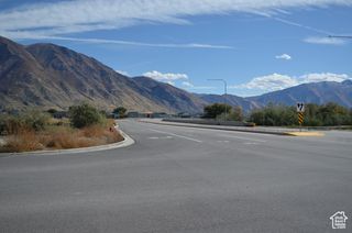 1075 W LAKEVIEW PKWY, Provo, UT 84601