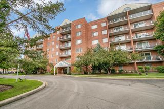 6540 W Irving Park Road 603, Chicago, IL 60634