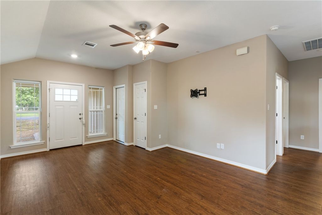1807 Nuches Lane, Bryan, TX 77803 — photo 4