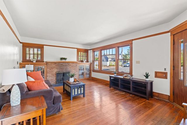 4194 Stephens, San Diego, CA 92103