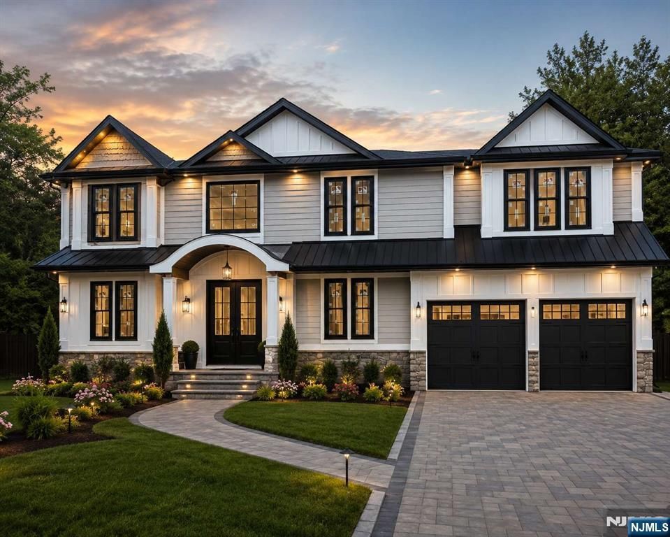 302 Montana Street, Paramus, NJ 07652