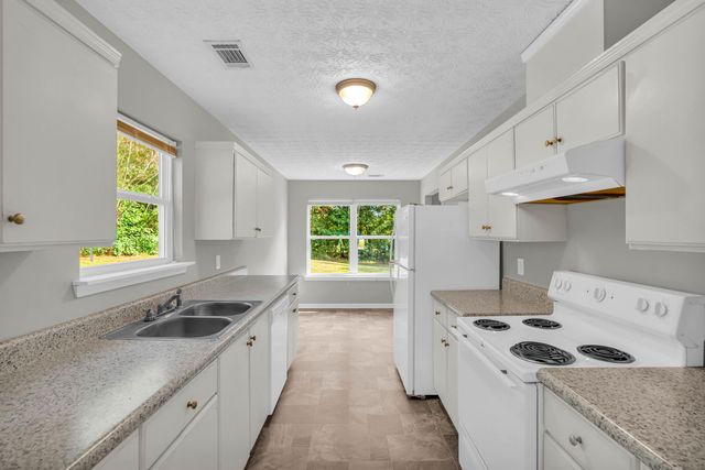 1244 Northview Ext, Thomson, GA 30824