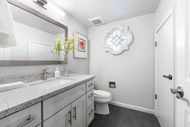 1120 Carlos Privada, Mountain View, CA 94040