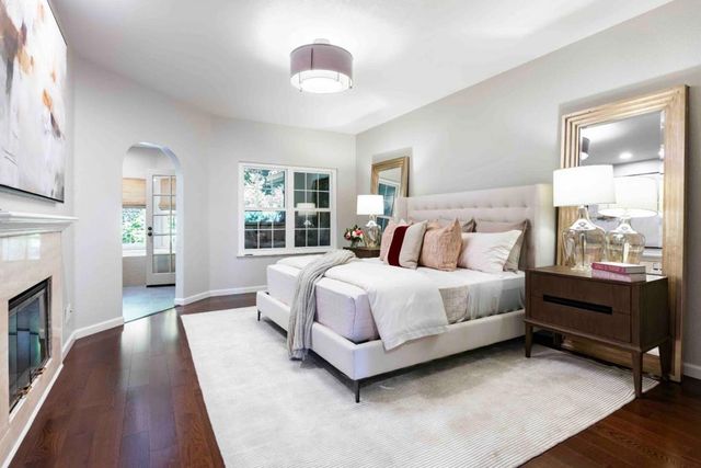 1120 Carlos Privada, Mountain View, CA 94040