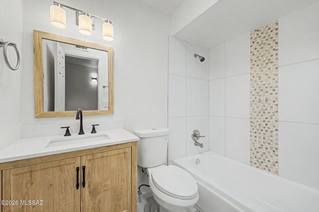 5531 S Olympia Stravenue, Tucson, AZ 85706