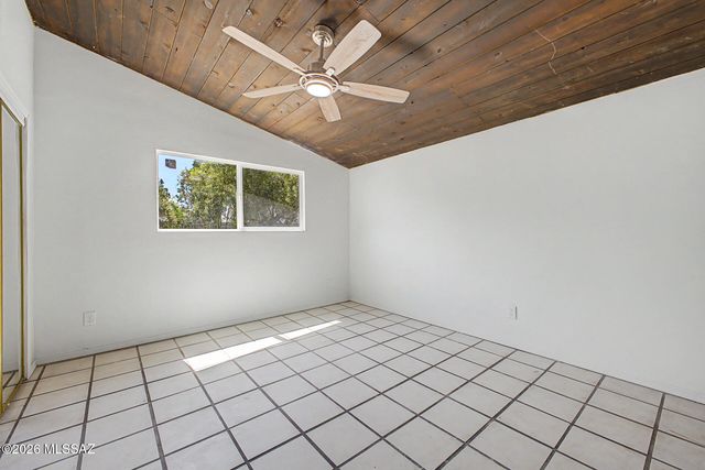 5531 S Olympia Stravenue, Tucson, AZ 85706