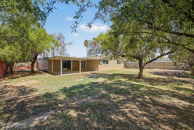 5531 S Olympia Stravenue, Tucson, AZ 85706