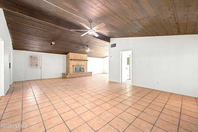 5531 S Olympia Stravenue, Tucson, AZ 85706