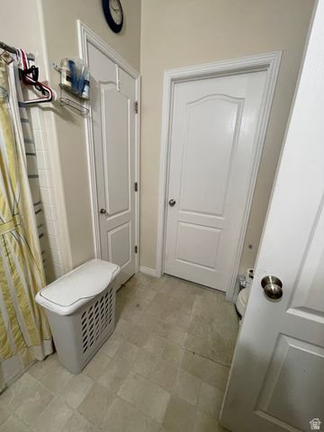 8019 MADISON NAN DR, West Jordan, UT 84088