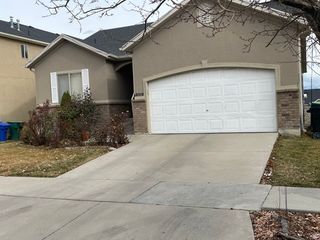 8019 MADISON NAN DR, West Jordan, UT 84088