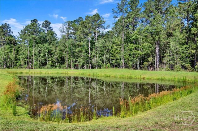 137 Barefoot Drive, Savannah, GA 31302