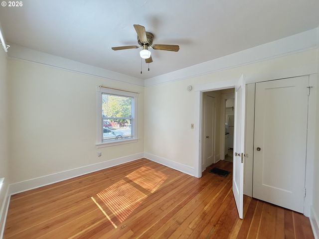 2202 Ne EVERETT St, Portland, OR 97232