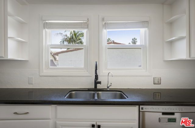 803 Brooks Avenue, Pasadena, CA 91103
