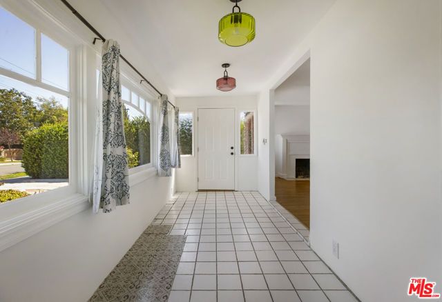 803 Brooks Avenue, Pasadena, CA 91103