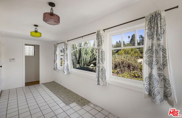 803 Brooks Avenue, Pasadena, CA 91103