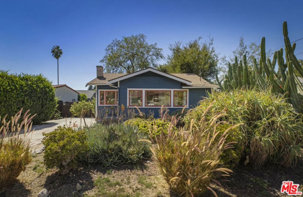 803 Brooks Avenue, Pasadena, CA 91103