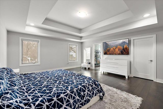 4919 Park Manor Drive, Troy, MI 48098