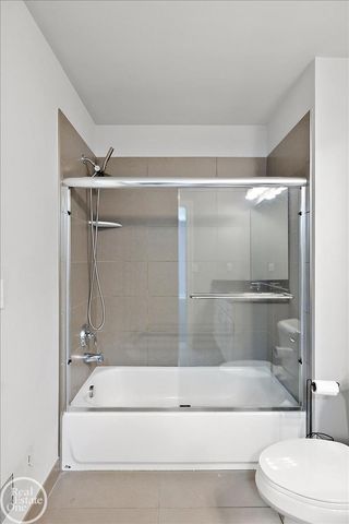 4919 Park Manor Drive, Troy, MI 48098