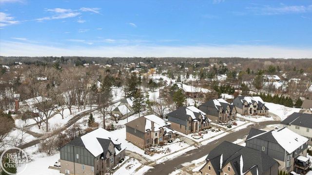 4919 Park Manor Drive, Troy, MI 48098