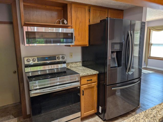 7699 Stow Acres Place, Pickerington, OH 43147